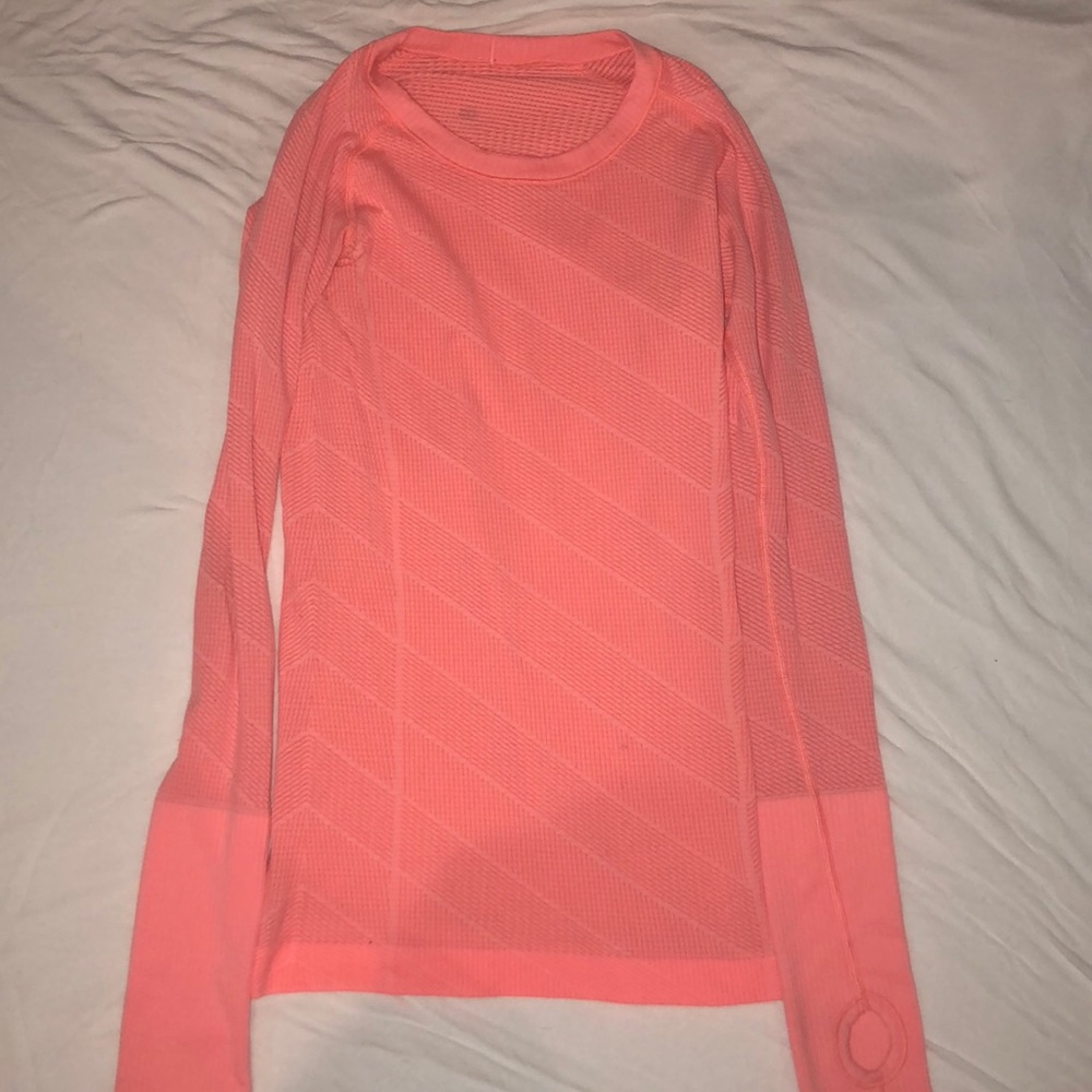Lululemon long sleeve size 2 shirt
